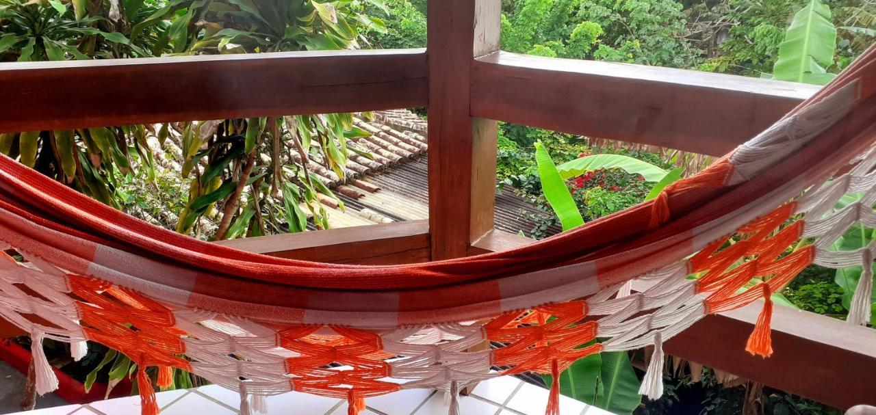 Novos Baianos Hostel E Pousada Porto Seguro Eksteriør billede A hammock